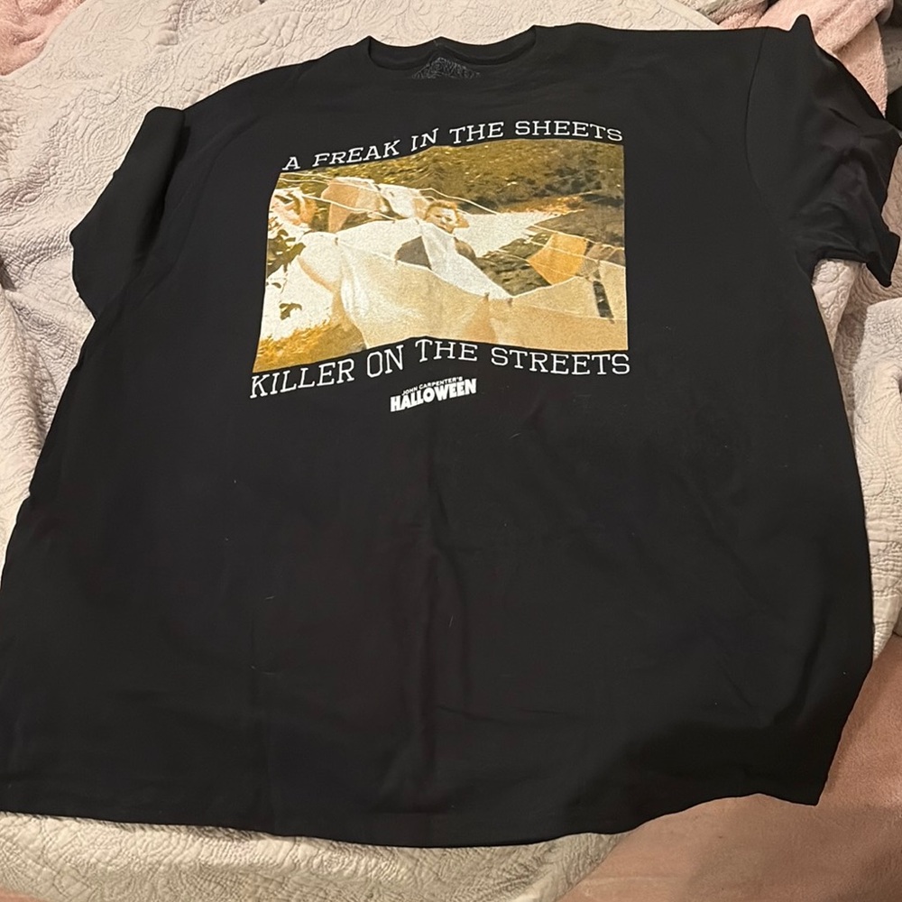 Michael Myers shirt - Picture 2 of 3